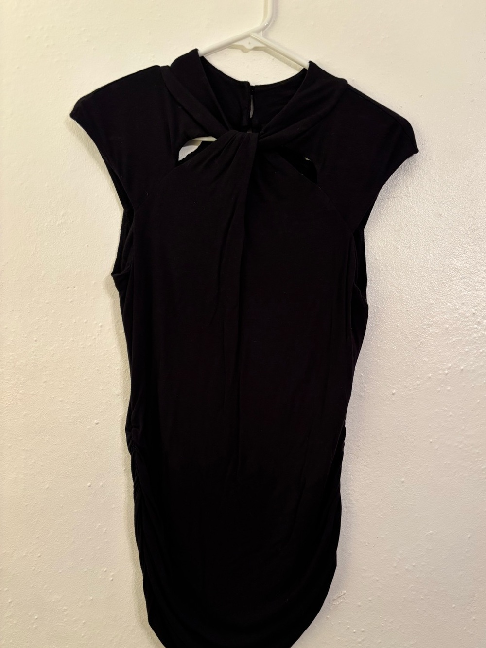 Maurice’s- Black Twist-Neck Sleeveless Top